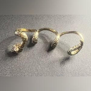 3 finger brass snake ring